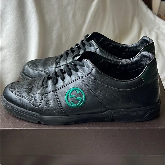 Authentic Gucci Sneakers - Picture 5 of 9